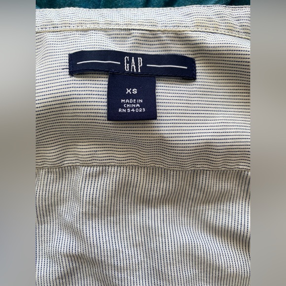 Striped ruffled blouse - Picture 3 of 6